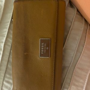 Tan Fossil Wallet